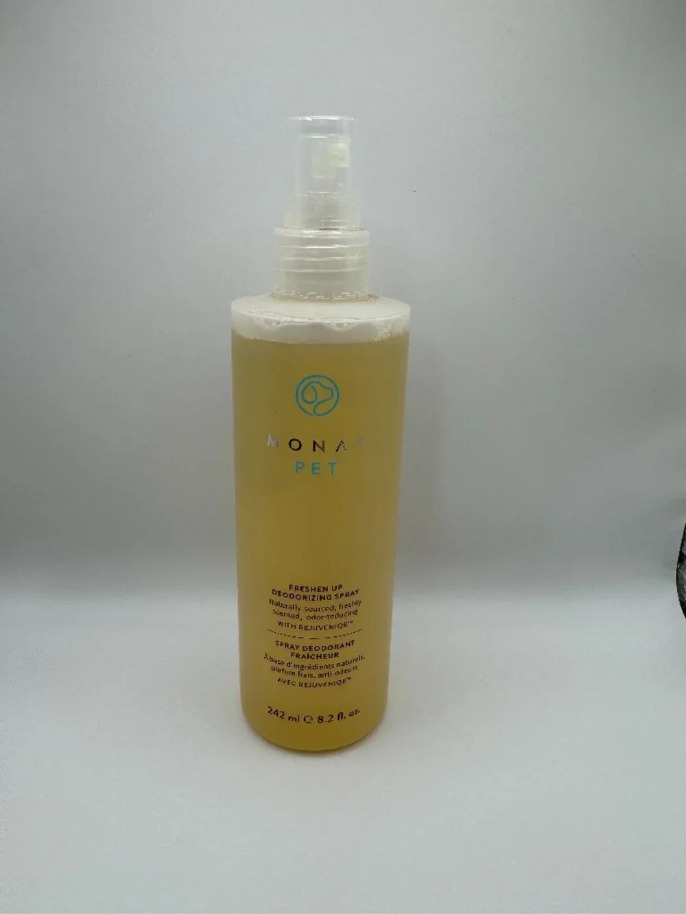 Monat Pet Freshen up Deodorizing Spray 8.2 oz